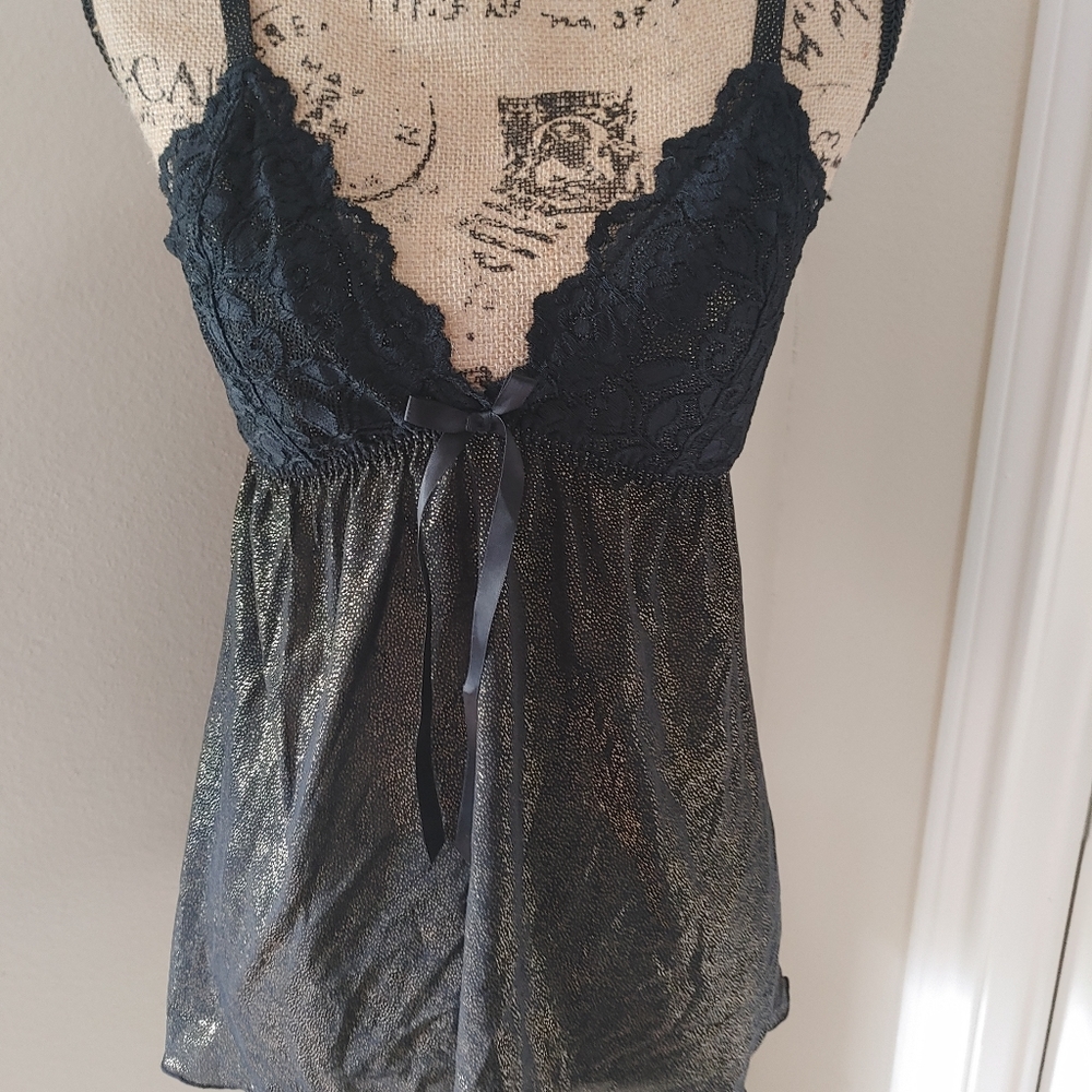 Cabernet Gold and Black Babydoll Top size Medium